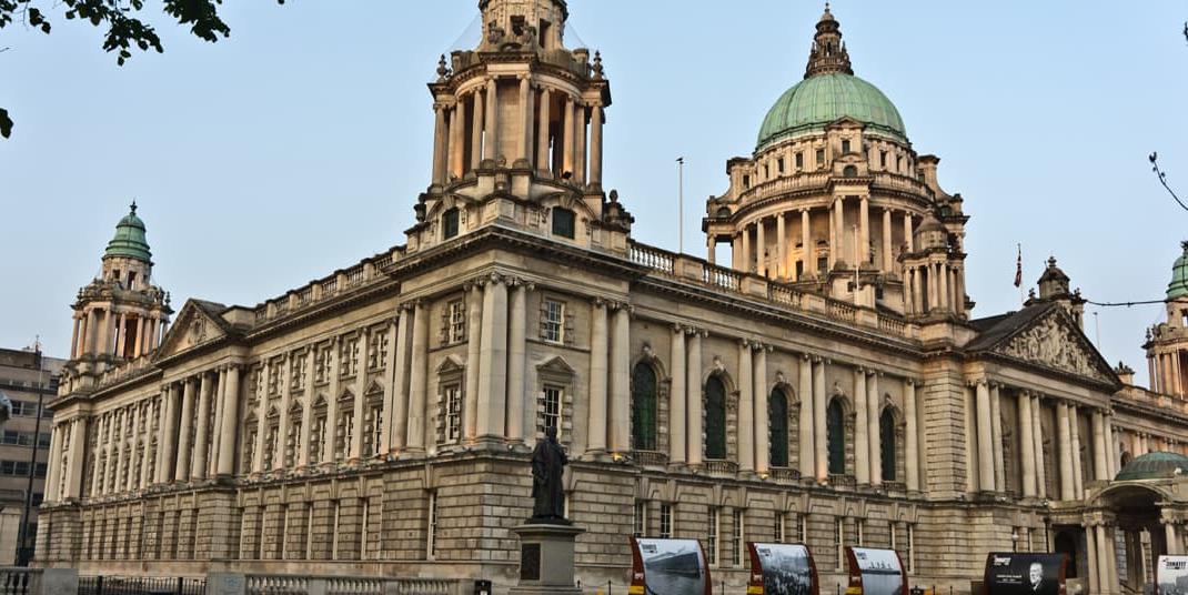 Belfast City Hall (Wikimedia Commons)